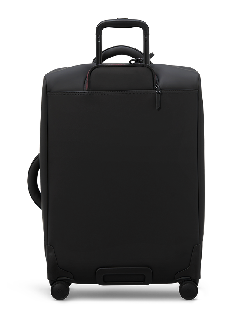 LOST IN BERLIN   | 3