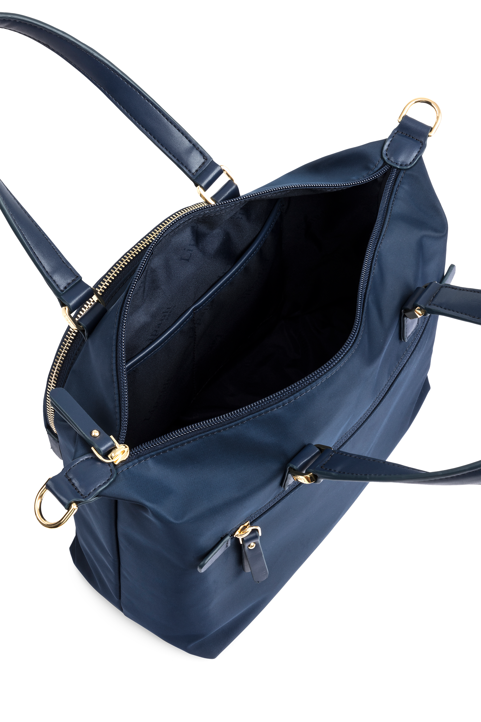 PLUME ESSENTIALS   | 5